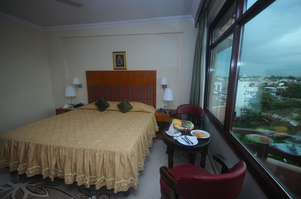 Hotel Jaipur Palace Habitación foto